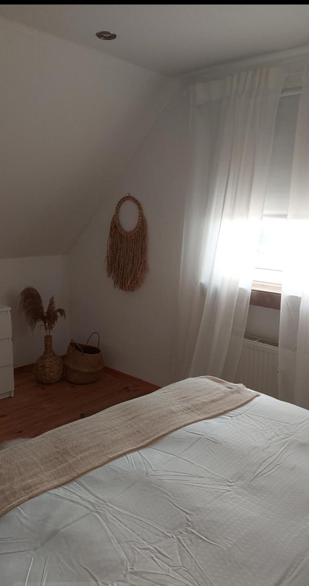 Stilvolle Ferienwohnung Free Parking, Space, Wlan Niestetal Esterno foto